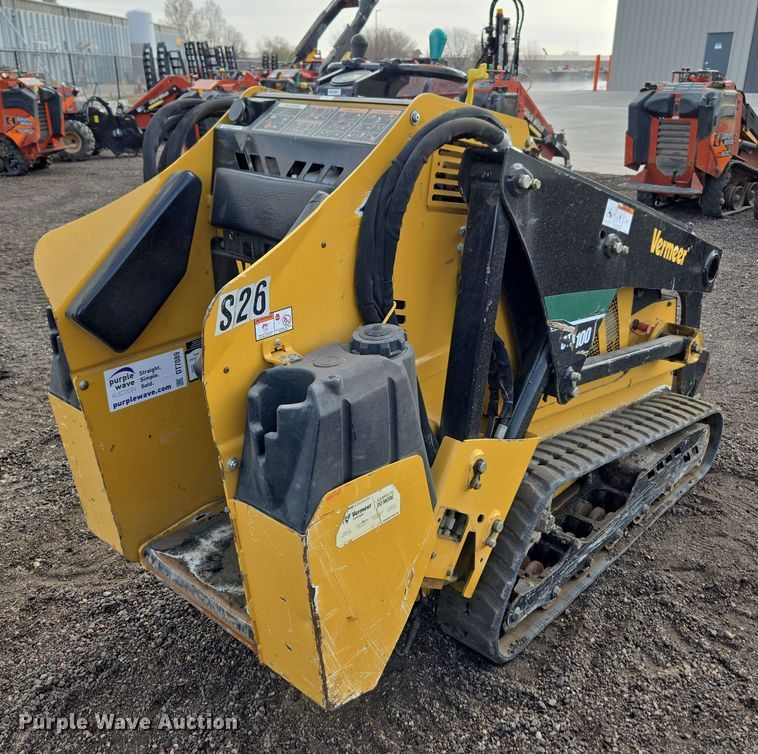 image for item DT7089 2018 Vermeer CTX100 compact utility loader