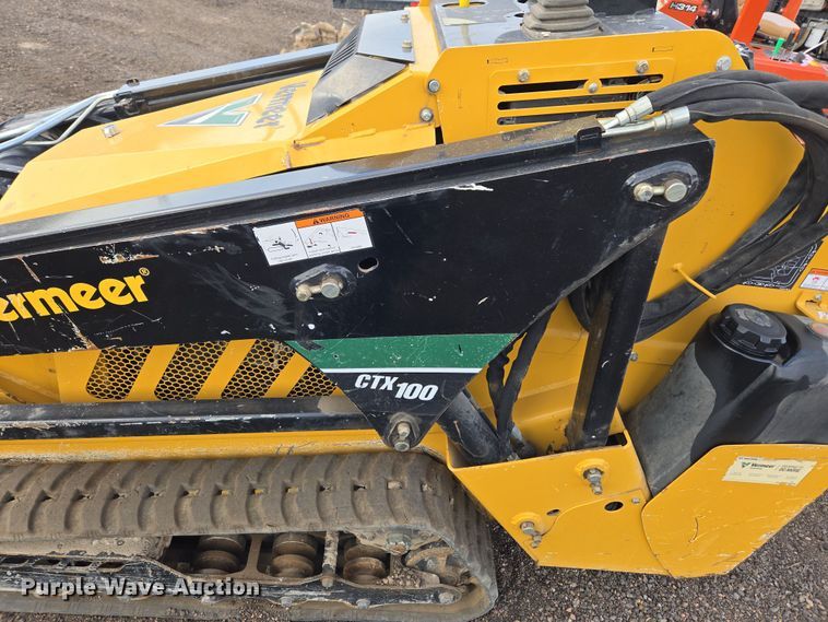 image for item DT7089 2018 Vermeer CTX100 compact utility loader