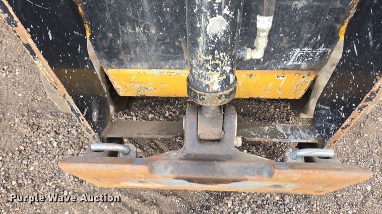 image for item DT7089 2018 Vermeer CTX100 compact utility loader