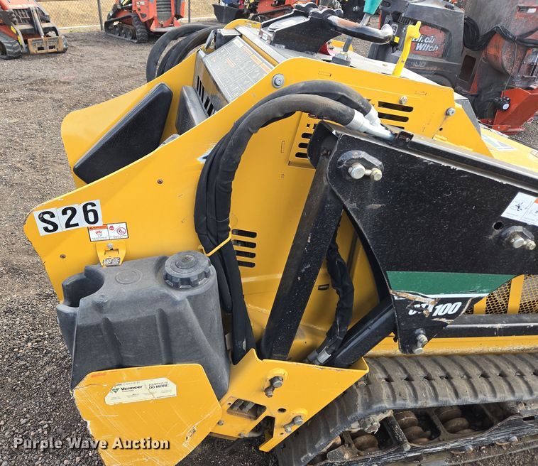 image for item DT7089 2018 Vermeer CTX100 compact utility loader