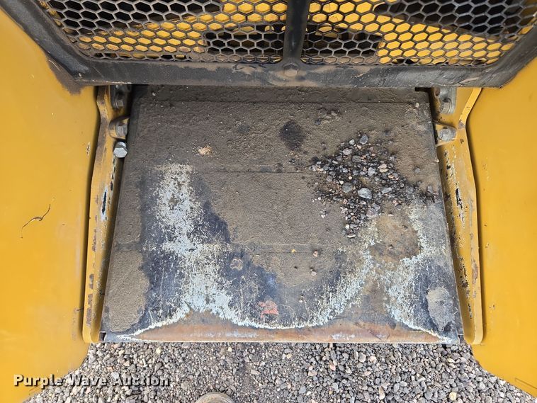 image for item DT7089 2018 Vermeer CTX100 compact utility loader