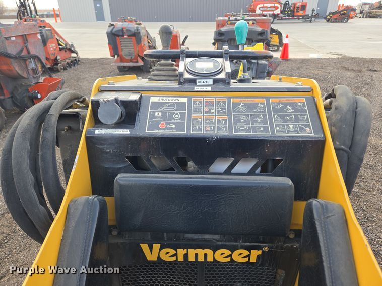image for item DT7089 2018 Vermeer CTX100 compact utility loader