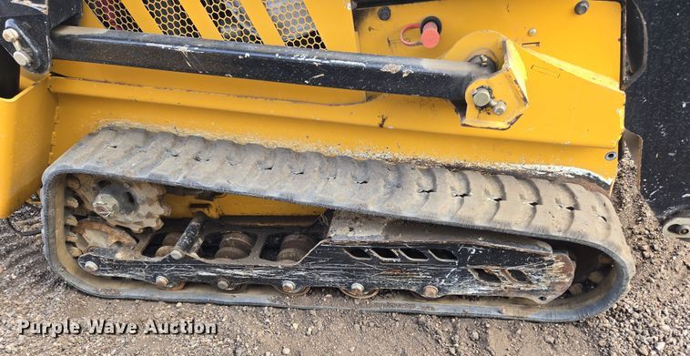 image for item DT7089 2018 Vermeer CTX100 compact utility loader