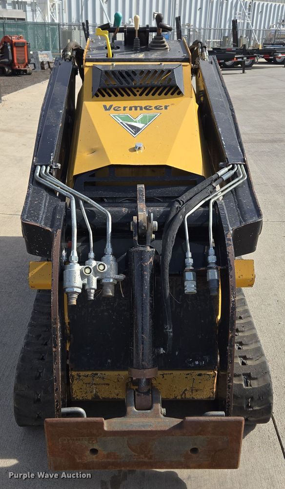 image for item DT7090 2018 Vermeer CTX100 compact utility loader