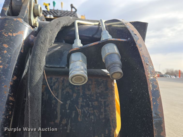 image for item DT7090 2018 Vermeer CTX100 compact utility loader