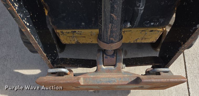 image for item DT7090 2018 Vermeer CTX100 compact utility loader