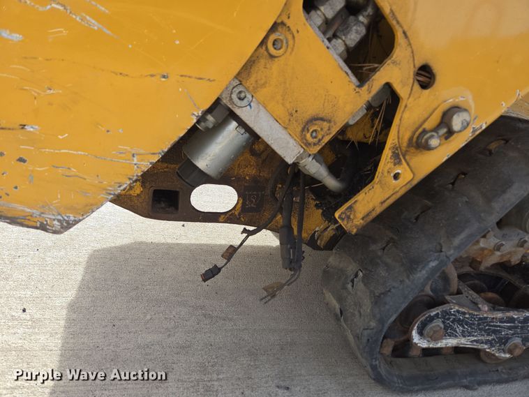 image for item DT7090 2018 Vermeer CTX100 compact utility loader