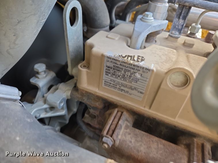 image for item DT7090 2018 Vermeer CTX100 compact utility loader