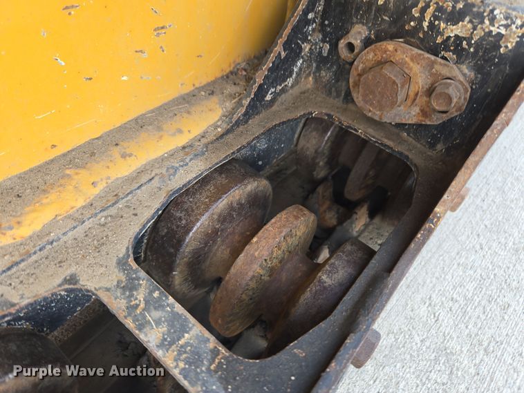 image for item DT7090 2018 Vermeer CTX100 compact utility loader