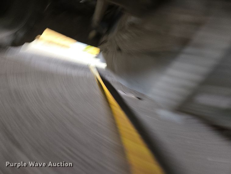 image for item DT7094 2003 American-Lincoln MPV60 sweeper