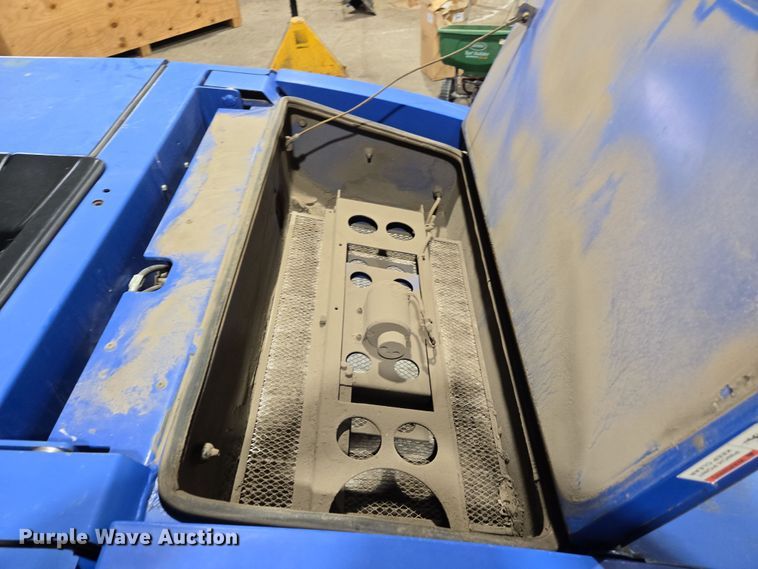 image for item DT7094 2003 American-Lincoln MPV60 sweeper