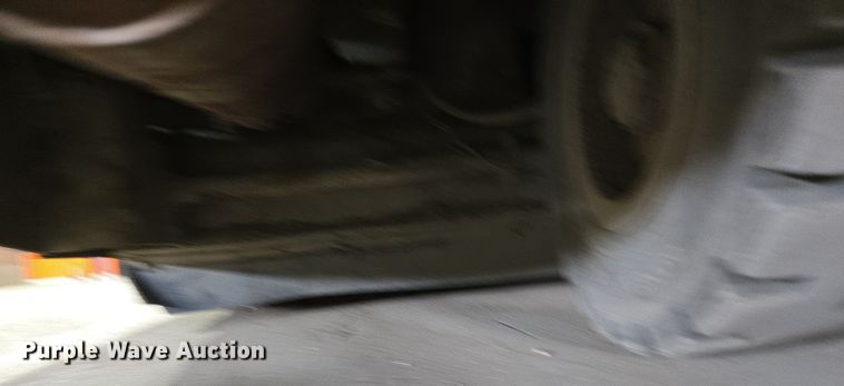 image for item DT7094 2003 American-Lincoln MPV60 sweeper