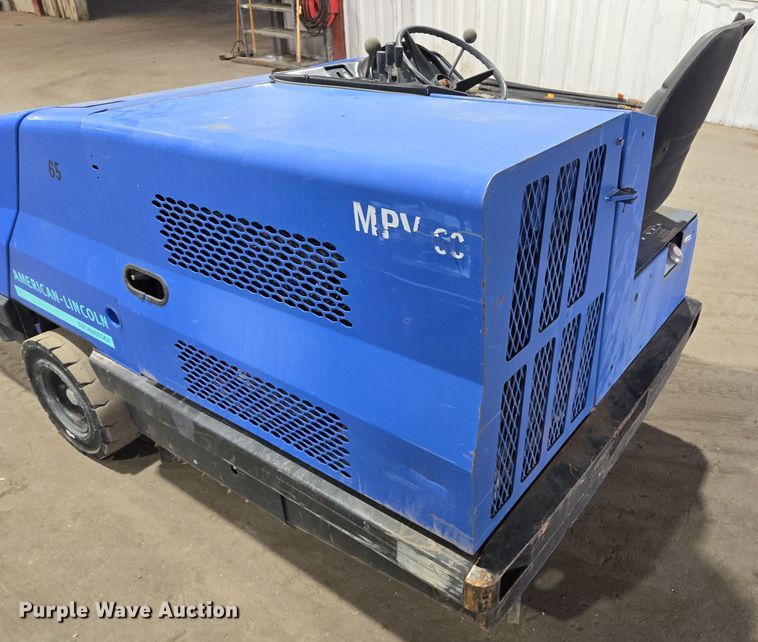 image for item DT7094 2003 American-Lincoln MPV60 sweeper