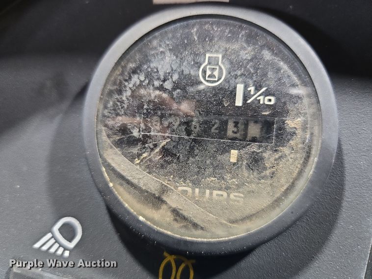 image for item DT7094 2003 American-Lincoln MPV60 sweeper