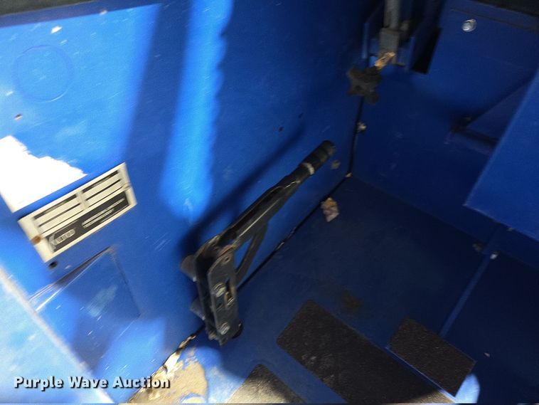 image for item DT7094 2003 American-Lincoln MPV60 sweeper