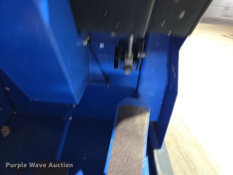 image for item DT7094 2003 American-Lincoln MPV60 sweeper