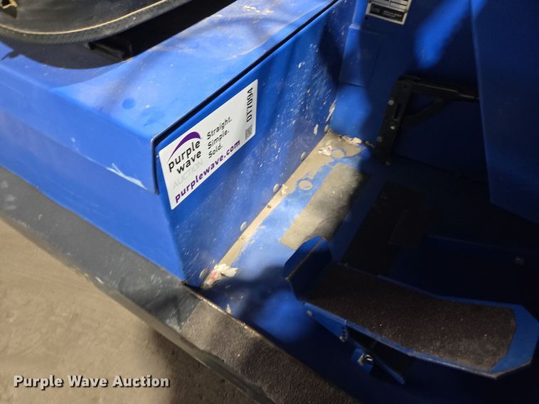 image for item DT7094 2003 American-Lincoln MPV60 sweeper