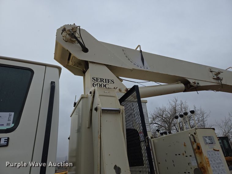 image for item DT7107 1997 Ford LT8501 Louisville crane truck