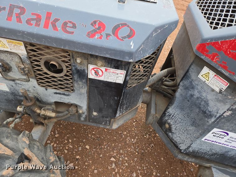 image for item DT7108 2007 Somero Power Rake laser screed