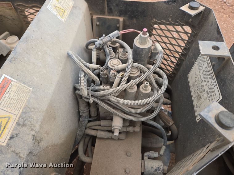 image for item DT7108 2007 Somero Power Rake laser screed