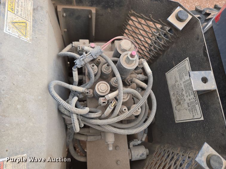 image for item DT7108 2007 Somero Power Rake laser screed