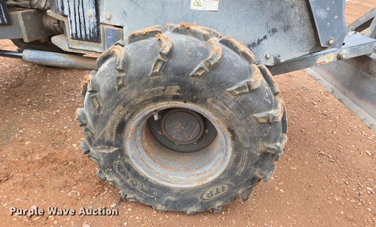 image for item DT7108 2007 Somero Power Rake laser screed