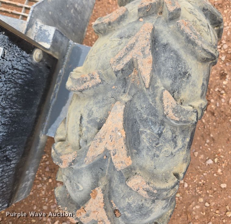 image for item DT7108 2007 Somero Power Rake laser screed