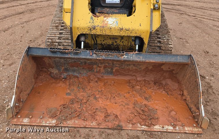 image for item DT7109 2015 Caterpillar 289D tracked skid steer loader