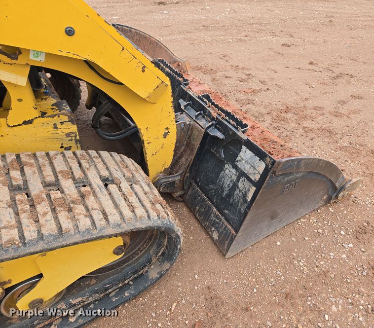 image for item DT7109 2015 Caterpillar 289D tracked skid steer loader