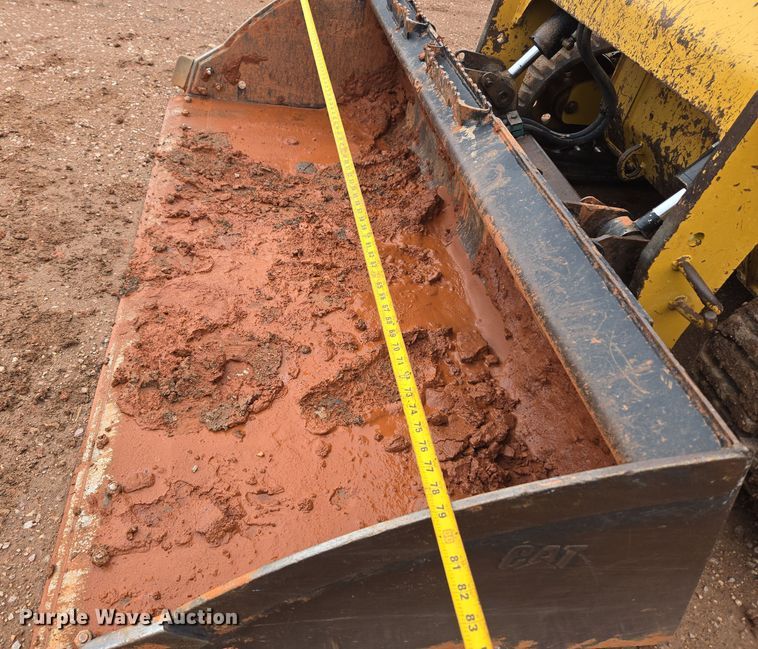 image for item DT7109 2015 Caterpillar 289D tracked skid steer loader