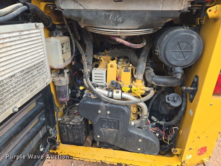 image for item DT7109 2015 Caterpillar 289D tracked skid steer loader