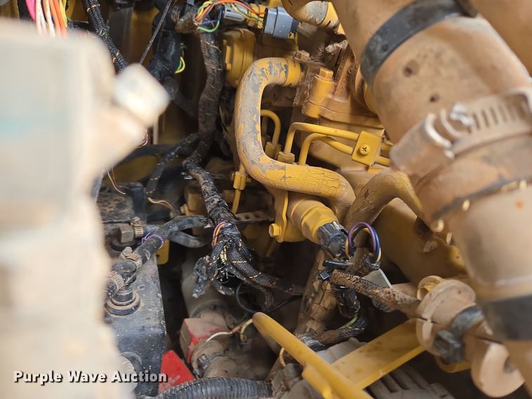 image for item DT7109 2015 Caterpillar 289D tracked skid steer loader