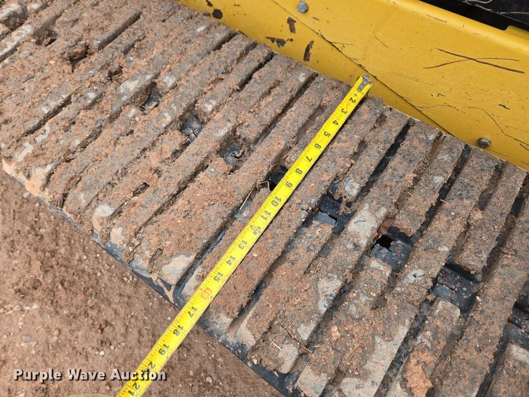 image for item DT7109 2015 Caterpillar 289D tracked skid steer loader