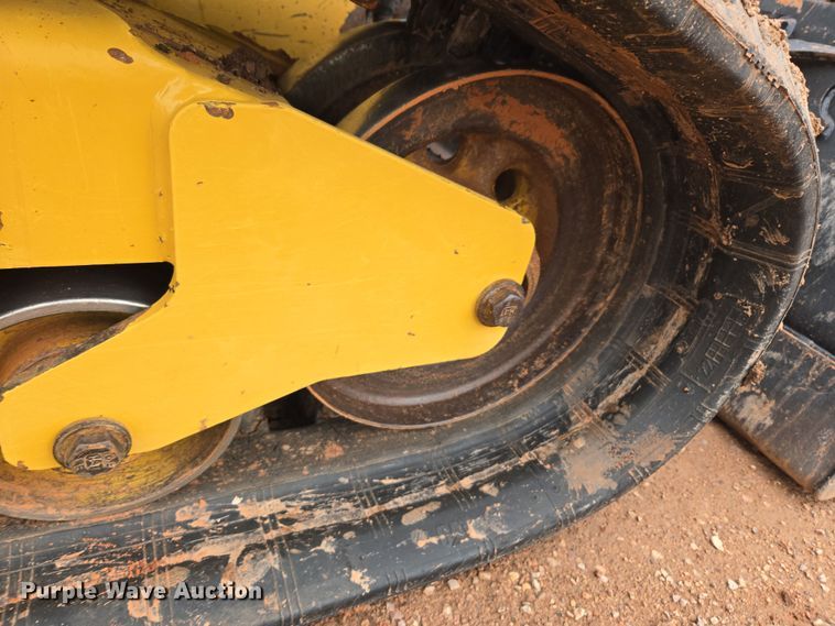 image for item DT7109 2015 Caterpillar 289D tracked skid steer loader