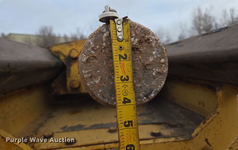 image for item DT7110 Broderson MH42B drop hammer