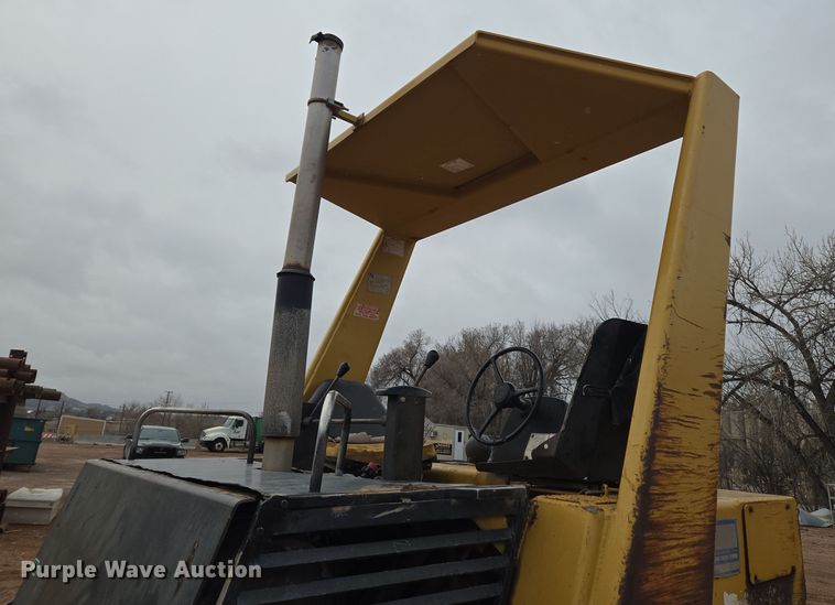 image for item DT7111 Hyster C610B single drum roller