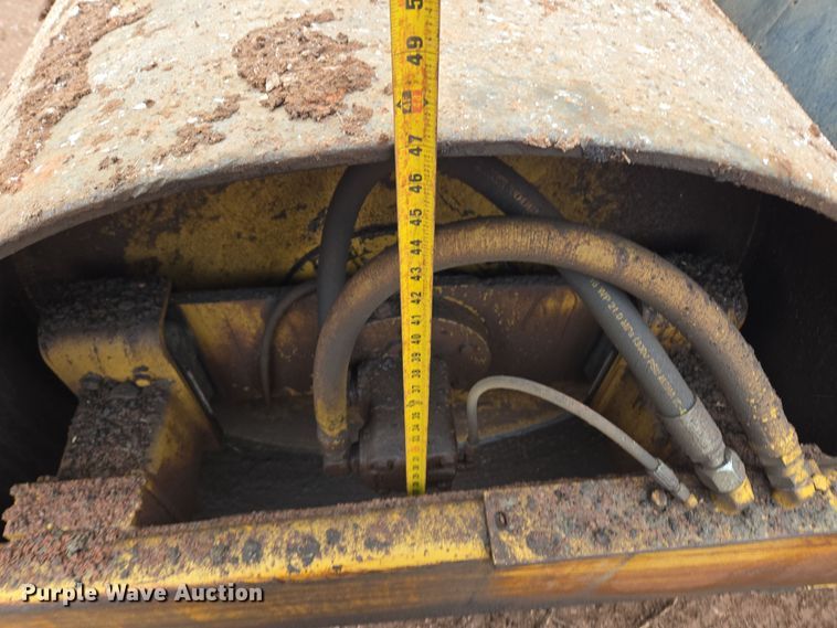 image for item DT7111 Hyster C610B single drum roller