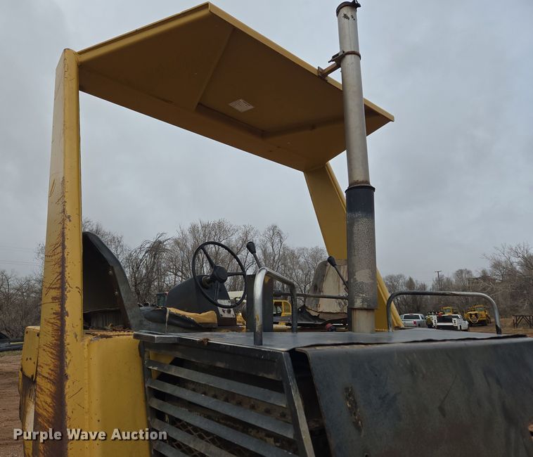 image for item DT7111 Hyster C610B single drum roller