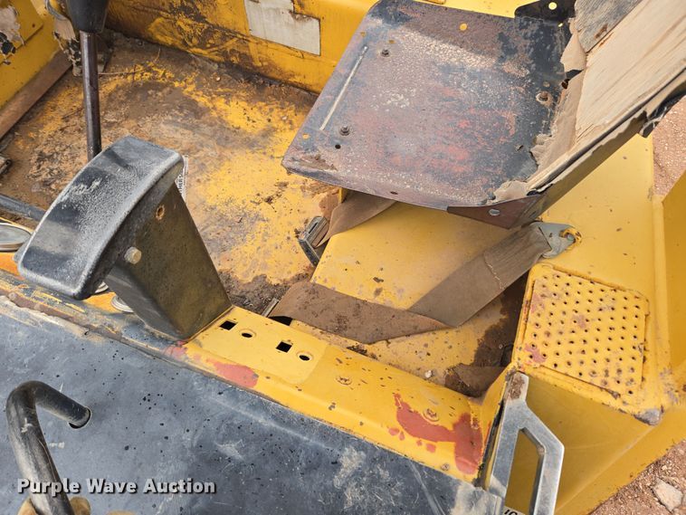 image for item DT7111 Hyster C610B single drum roller