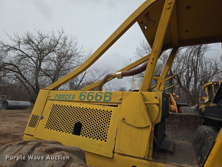 image for item DT7112 Clark Ranger 666B skidder