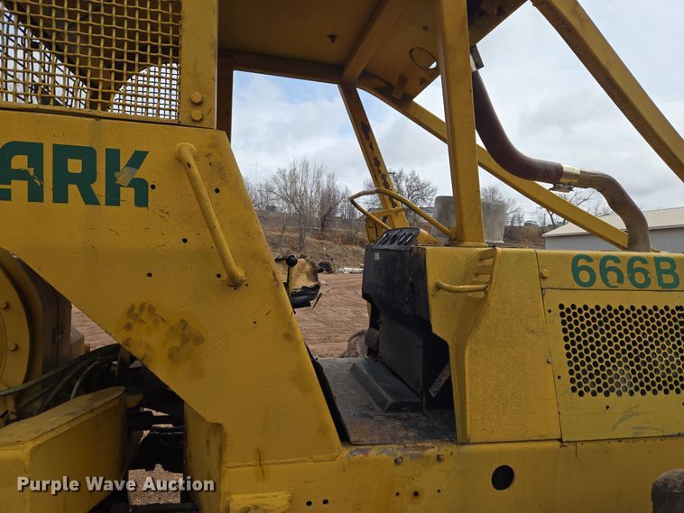 image for item DT7112 Clark Ranger 666B skidder