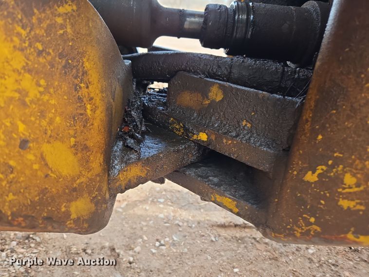 image for item DT7112 Clark Ranger 666B skidder