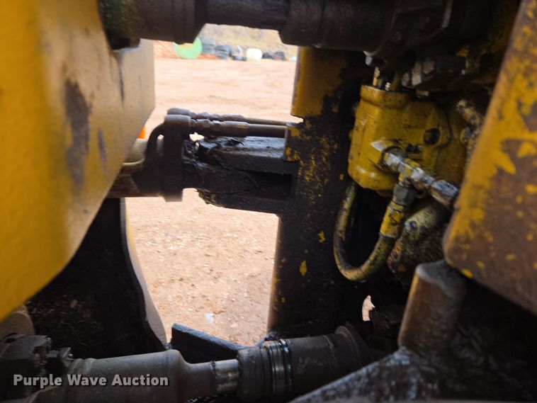 image for item DT7112 Clark Ranger 666B skidder