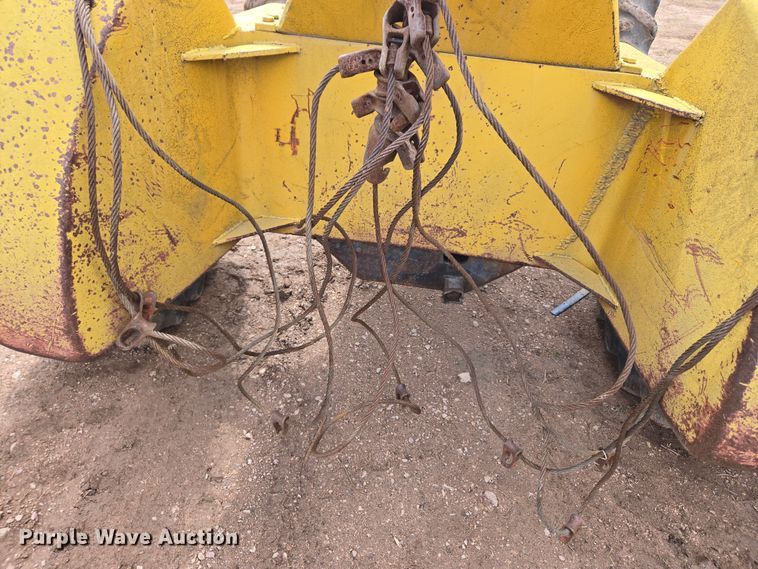 image for item DT7112 Clark Ranger 666B skidder