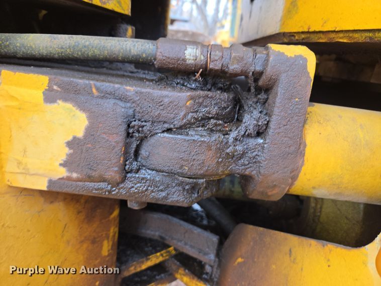 image for item DT7112 Clark Ranger 666B skidder