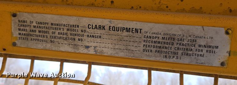 image for item DT7112 Clark Ranger 666B skidder