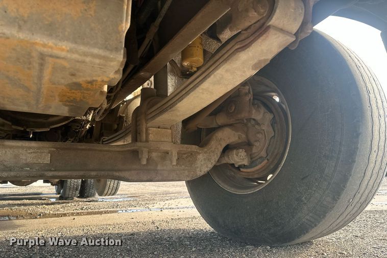 image for item DT7126 1999 Freightliner FL112 dump truck