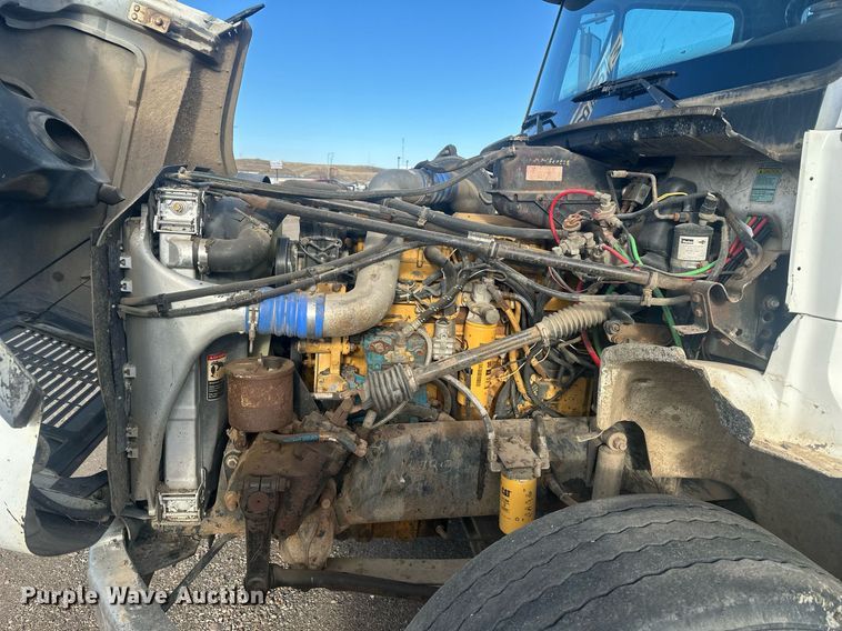 image for item DT7126 1999 Freightliner FL112 dump truck