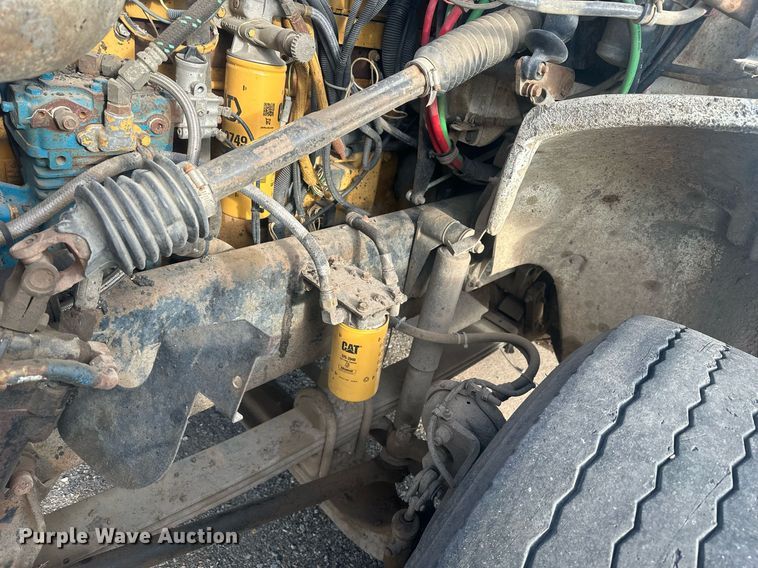 image for item DT7126 1999 Freightliner FL112 dump truck