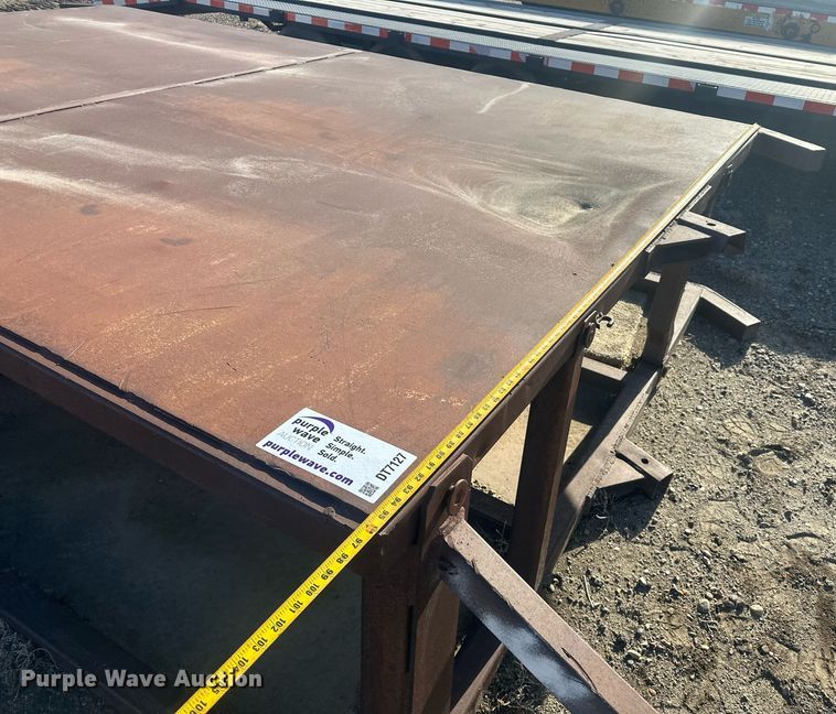 image for item DT7127 Trench box